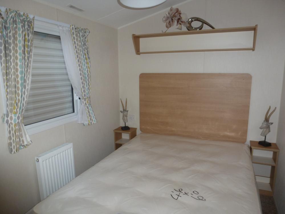 Willerby Peppy 35x12 3 x bedroom model